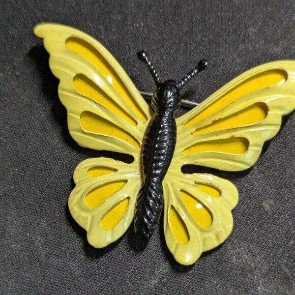 Yellow & Black Butterfly Metal Brooch Pin 2.75" Vintage Cutout Wings - Picture 3 of 7